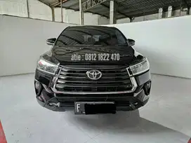 Toyota Innova V 2.4 diesel AT ( Matic ) 2022 Hitam Km 43rban Bogor