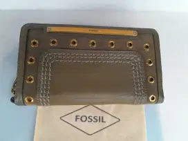 Wallet Fossil long zip clutch green mos authentic second