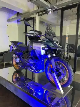 R 1300 GSA option 719 harga 1,5 M  Dp 500JUTA.
