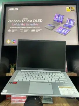 PROMO LAPTOP ASUS VIVOBOOK E4104FA RYZEN 3 - 7320U