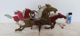 Pajangan dinding/tempat lilin