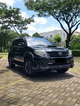 HARGA CASH Toyota Fortuner G VNT 2014 Hitam antik