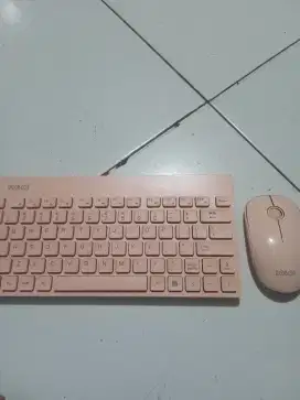 Keyboard Mouse Wireless Robot Normal Bekas Pakai Pribadi