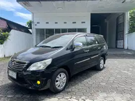 INNOVA 2.0 G M/T 2013