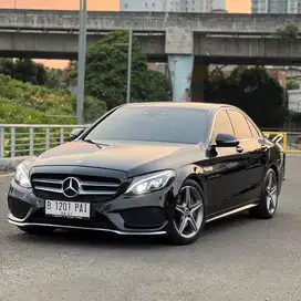 LOW KM!! Mercy c300 w205 amg 2017 siap pakai!