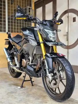 Honda CB150R / CB 150R V4 2022, Black Premium Doff.