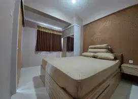 Menyewakan 2BR apartemen puncak bukit golf surabaya