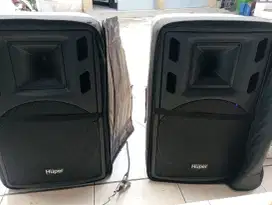 SPEAKER AKTIF 15HA 400 MERK HUPER