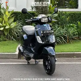 Vespa S IGET 125 FACELIFT th 2020 warna BLACK PERFECT CONDITION.