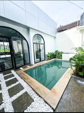 Di Jual Villa New Brand  full furnished lokasi Padonan Canggu Bali