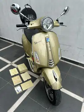 vespa primavera 75 anniversarry 2021