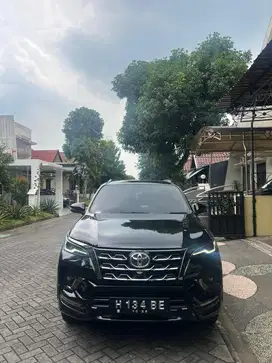 Toyota Fortuner VRZ GR Sport