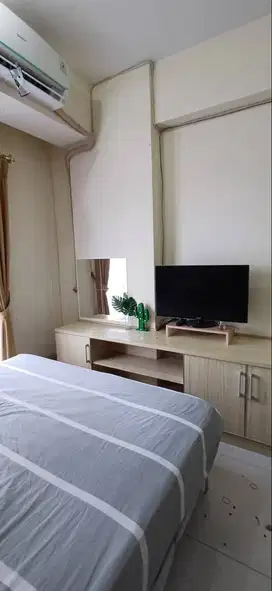 DISEWA APARTEMEN STUDIO DI SUNTER PARKVIEW TWER AA LANTAI 9 FURNISH