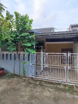 RUMAH FULL RENOVASI 2 LANTAI SIAP HUNI GREEN TEGAL GEDE DEKAT KAMPUS