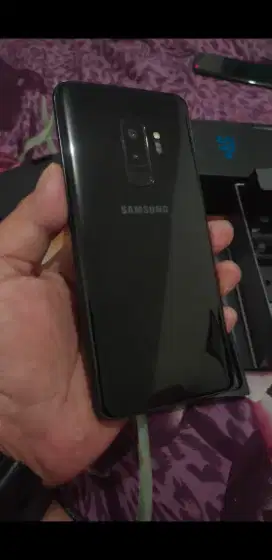 Dijual hp samsung s9+ plus ram 6/256 Gb fullset ori sein no hf nominus