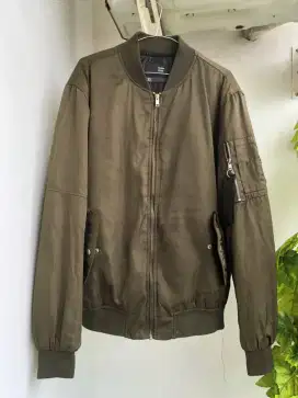 Berskha boomber jacket