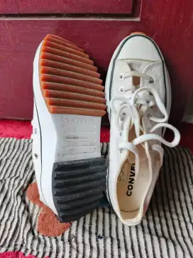 Sepatu converse run star hike low