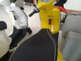 Dijual vespa sprint i get jarang dipake km rendah