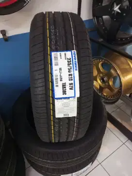 Ban Toyo tranpath R30 235/50/R18 ban Alphard Vellfire