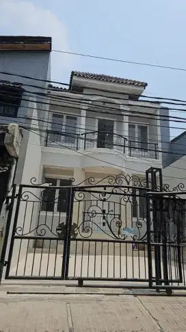 Dijual Rumah siap huni di Gading Mas Timur