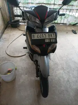 Honda blade 125fi warna hitam