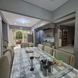 Dijual rumah mewah di Cluster Casa Verde Pancoran Jakarta