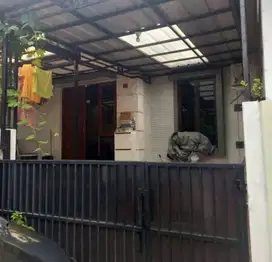 Rumah Minimalis 3 KT Dekat RS Mitra Keluarga Pamulang Bisa KPR J-27745