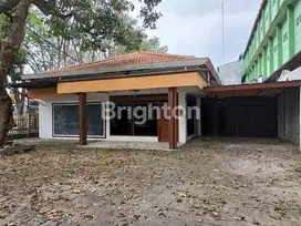 Disewakan / Dikontrakkan Rumah Tanah Luas Jl Untung Suropati Sidoarjo