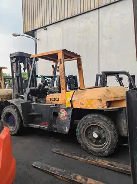 Forklift TCM 10 Ton,Matic,Tiang 3 Meter,Mesin Isuzu 6BG1,Tahun 2011