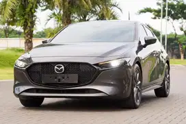 Semok! Mazda 3 Hatchback 2.0 SKYACTIV-G 2022 cla200 c200 cx30 320i x1
