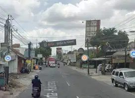 Ruko Produktif di Pinggir Jalan Kaliurang