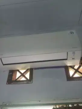 ac daikin setengan pk