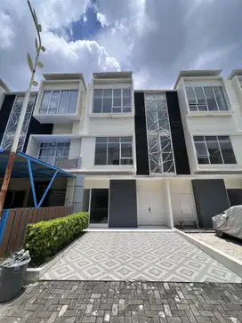 Dijual perumahan decasavilla jl ringroad asrama dekat gatot subroto