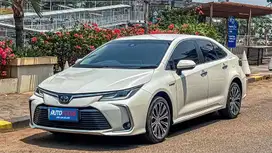 Toyota Corolla Altis 1.8L HYBRID Facelift 2019