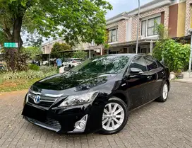 Toyota Camry Hybrid 2012