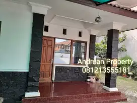 RUMAH KEBAYORAN BARU 280m²