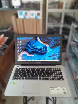 LAPTOP ASUS X556U, Core i5 7200u. ram8GB, ssd 256GB, Vga 940MX 2GB,