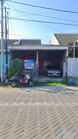 Rumah dijual di Green Puspa Asri blok C1, Sidoarjo Murah