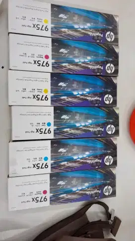 Jual beli tinta cartridge toner LaserJet bekas dan Baru