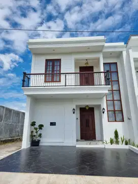 Di Jual Rumah 2 Lantai Strategis Dekat Kampus UMY Harga Murah