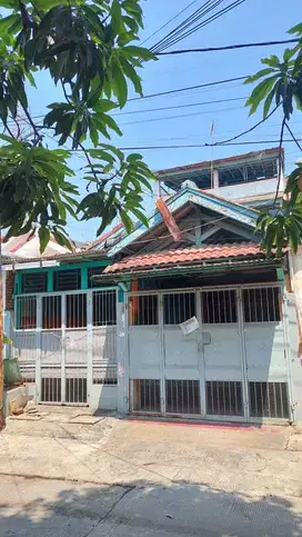 Dijual Rumah 3 Lantai Lokasi Strategis Di Medan Satria Bekasi