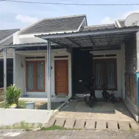 Jual rumah di Batu Indah Regency