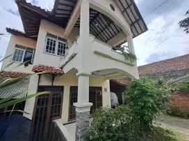 Dijual Rumah 2 Lantai Siap Huni SHM On Hand di Pamulang Barat