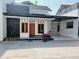 Rumah Minimalis Cantik di Cluster Rapi dan Nyaman Gedongan