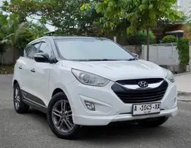 HYUNDAI TUCSON 2.0 XG AT 2013 PUTIH KM 126rb REAL