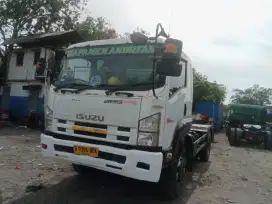 HINO isuzu GVR head trailer 285 ps thn 2018