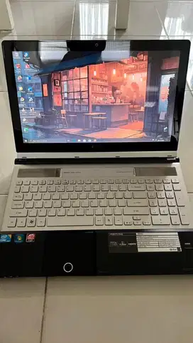 Laptop Gaming Acer Aspire 5943G Intel Core i7