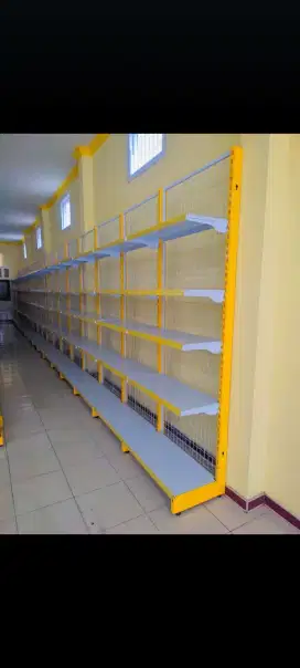 Rak minimarket murah meriah