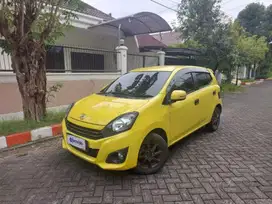 DP RINGAN Daihatsu Ayla 1.0 X Bensin-AT 2021 Kuning AAN