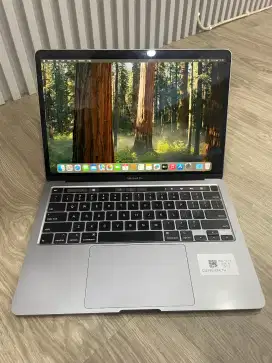 MacBook Pro 2020 16/512 i5